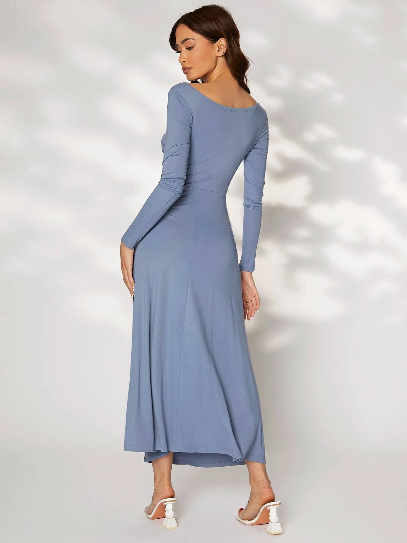 SHEIN Modely Solid Ruched Side Dress
