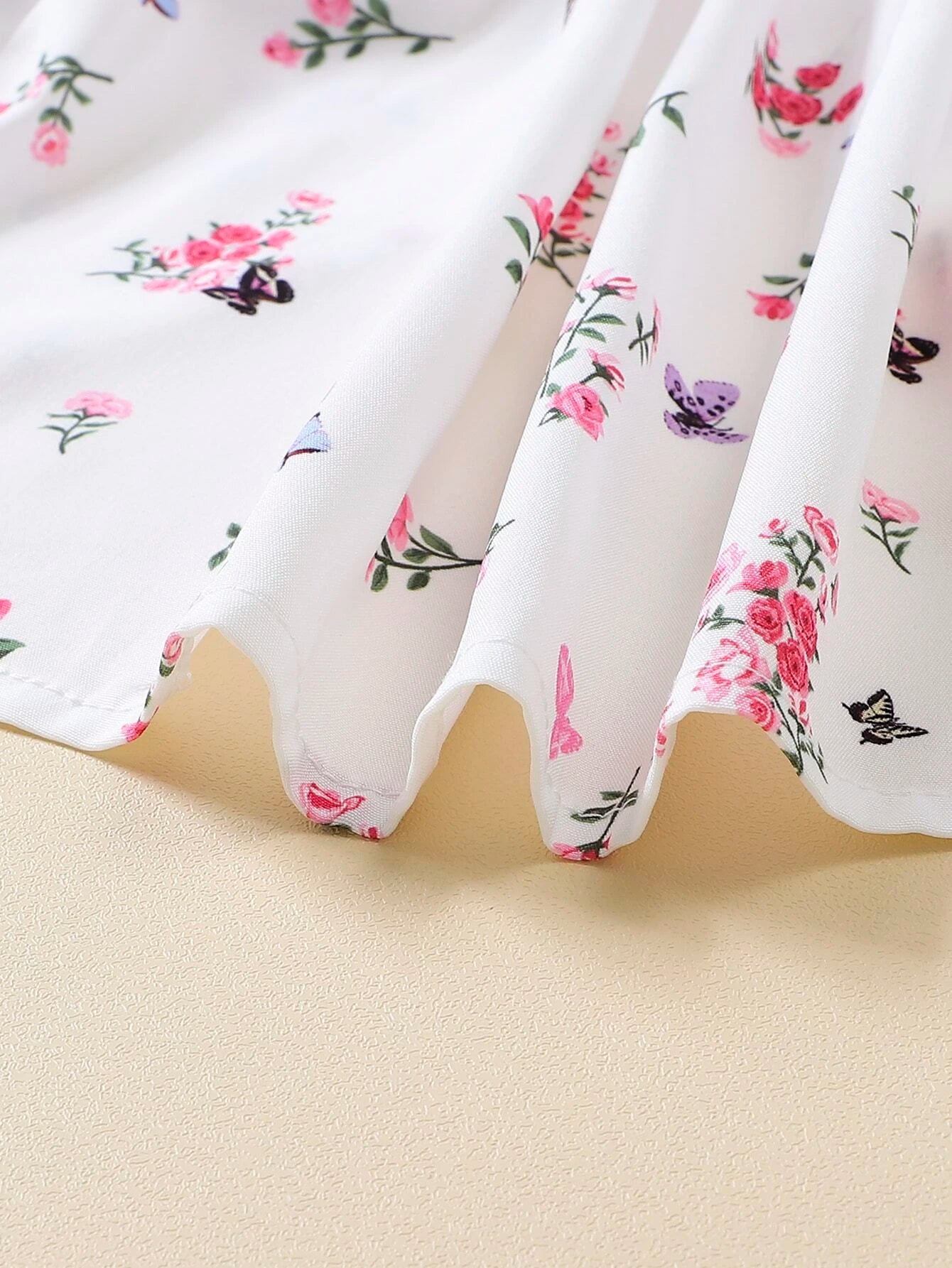 SHEIN Baby Floral Print Puff Sleeve Shirred Dress