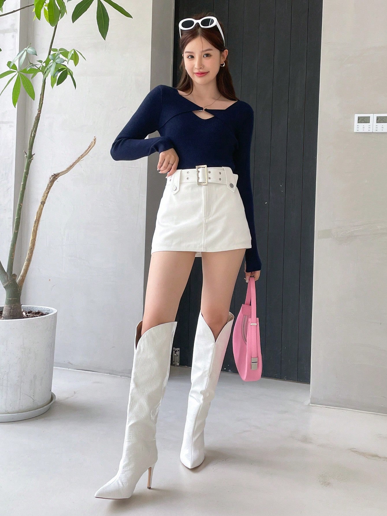 SHEIN DAZY Solid Cut Front Ribbed Knit Sweater