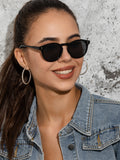 SHEIN Rivet Decor Fashion Glasses