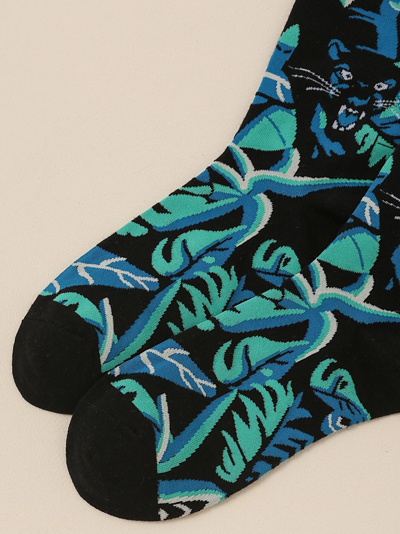  | Shein Plant & Leopard Print Crew Socks | Socks | Shein | OneHub