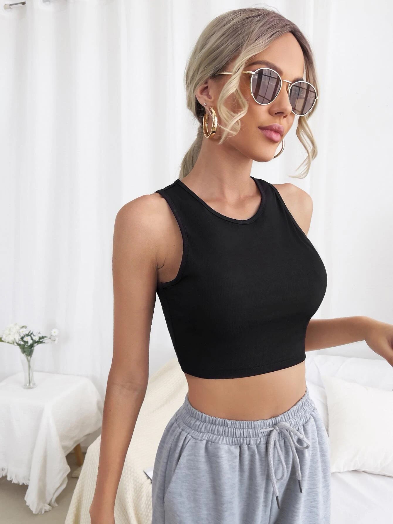 Shein Solid Crop Ribbed Knit Tank Top